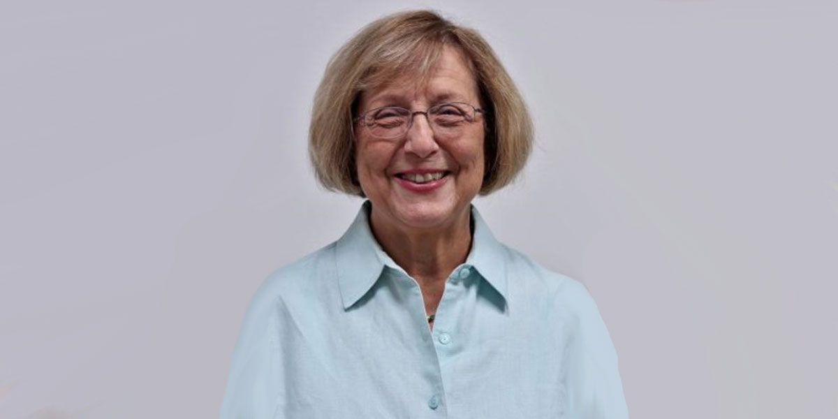 headshot of Dr. Diane Ledbetter Barlow